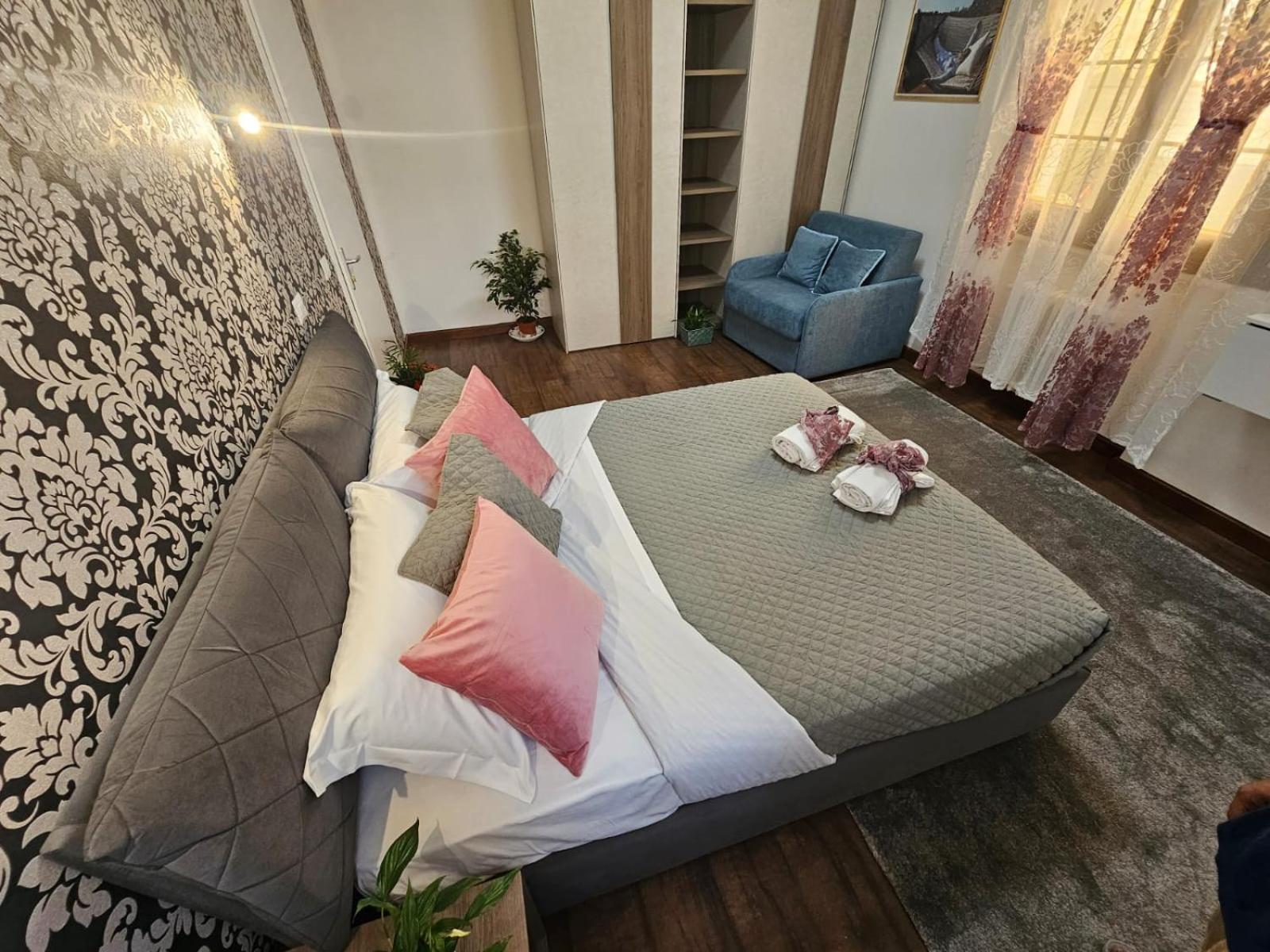 Grande Bellezza Luxury Suite เมสเตร ภายนอก รูปภาพ