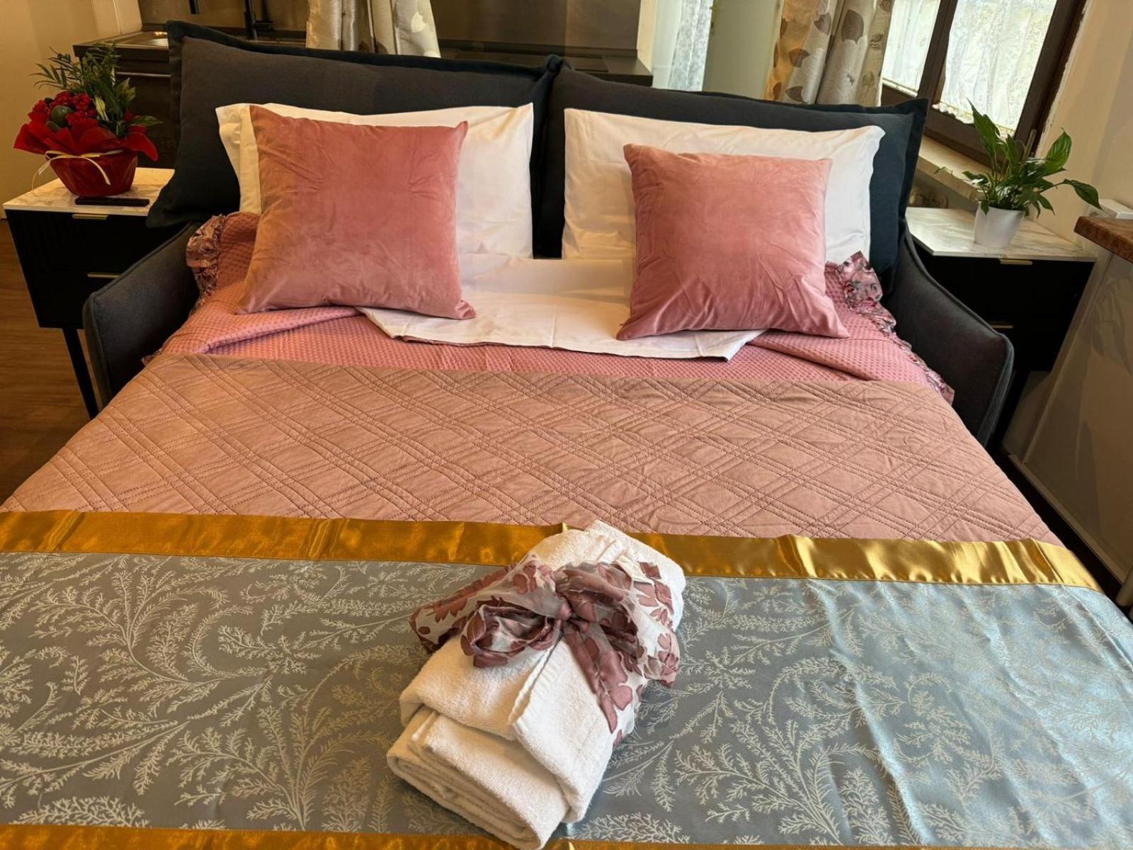 Grande Bellezza Luxury Suite เมสเตร ภายนอก รูปภาพ